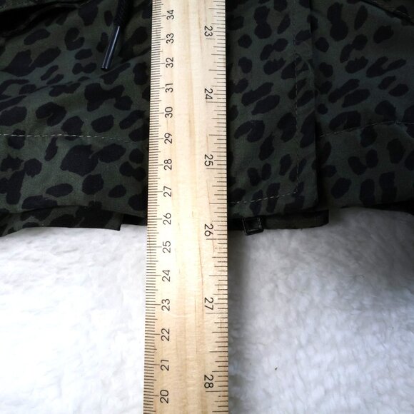 Vigoss Leopard Print Anorak Utility Cargo Outfitted Women L Olive Jacket NWT - Picture 4 of 12